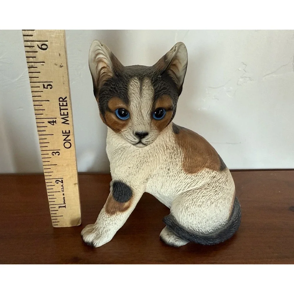 Cat Figurine House of Global Art Hand Painted Japan 6 Inches Tall